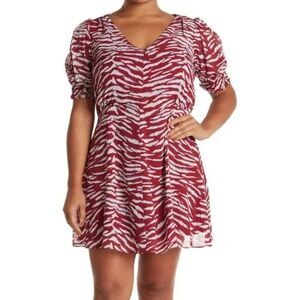 NWT Vince Camuto Casual Printed Fit and Flare Mini Dress Wine Size 4